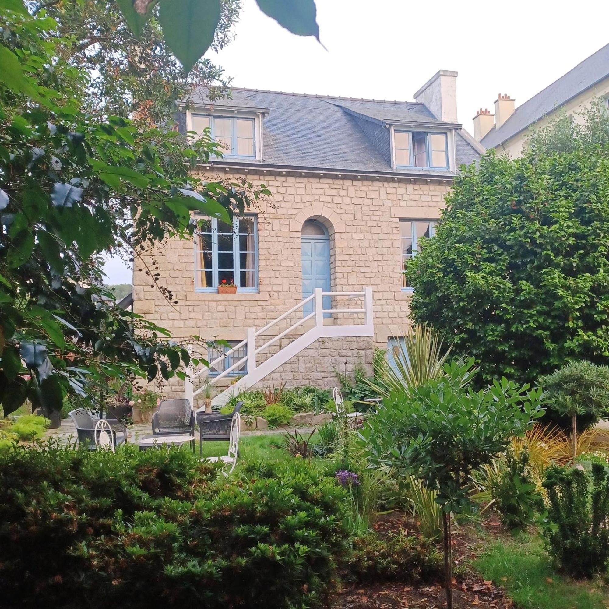 Le Banellou Acomodação com café da manhã Quimper Exterior foto